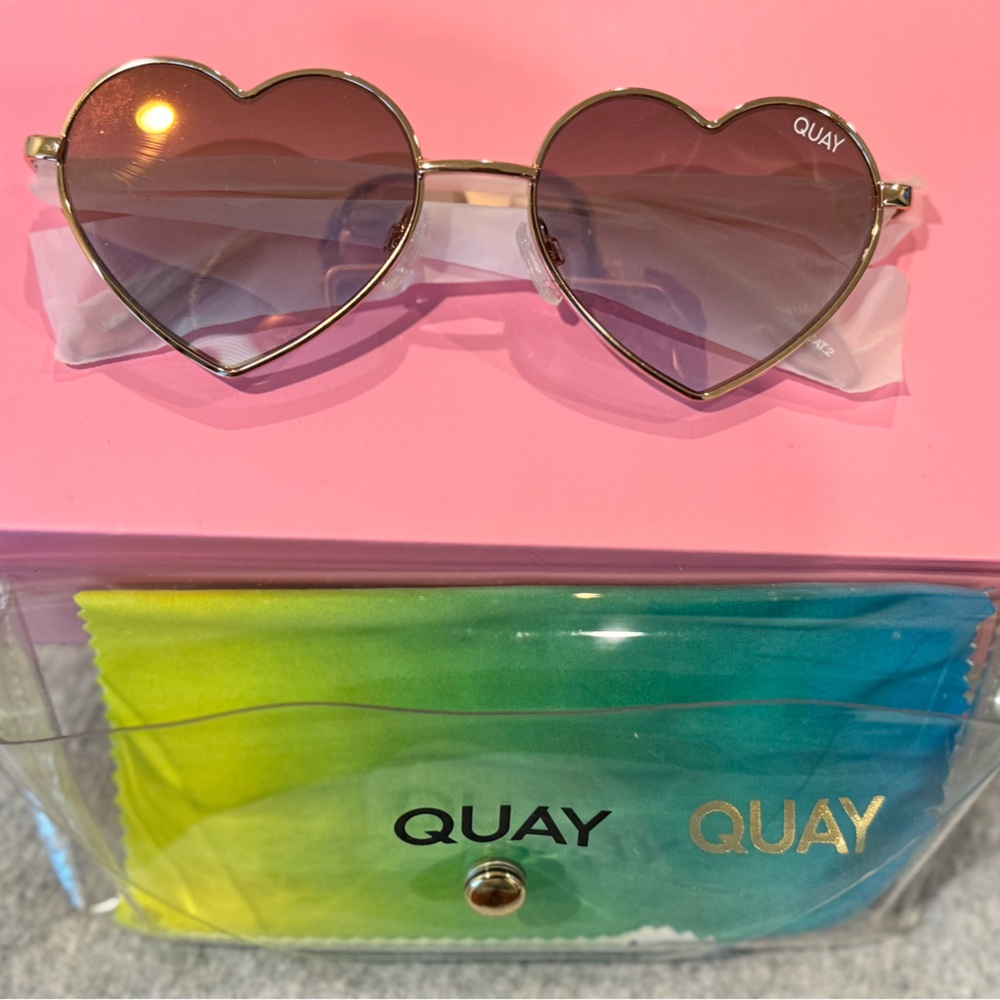 Quay new ❤️ glasses